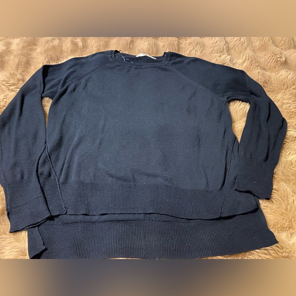 Zara Knit crew neck lightweight sweater